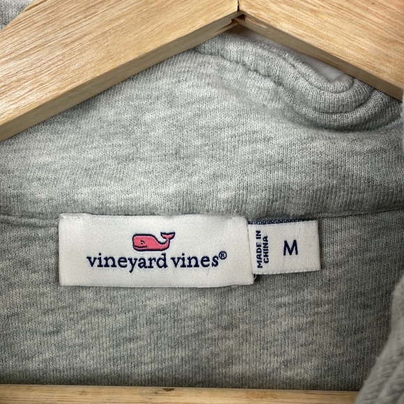 Vineyard Vines Martha's Vineyard sweatshirt women's Medium long sleeve pullover - Picture 7 of 7